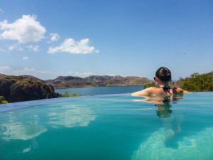 Ininfity pool at Lake Argyle Resort